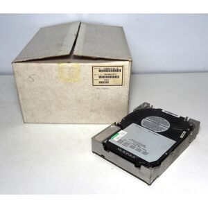 Micropolis 1624 668 MB 5.25" SCSI Hard Drive. P/N KG0033-01-2
